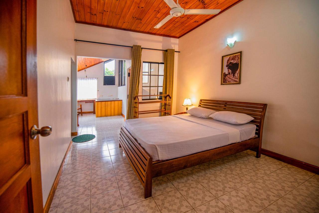 Aa Bungalow Kandy Exterior photo